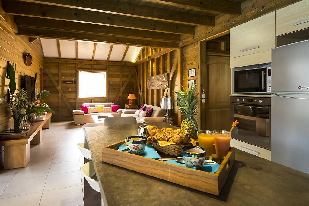 Willisa River Bouillante Holiday home