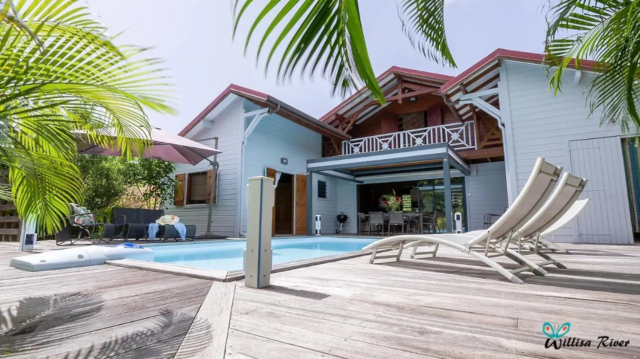 Holiday home Willisa River Bouillante